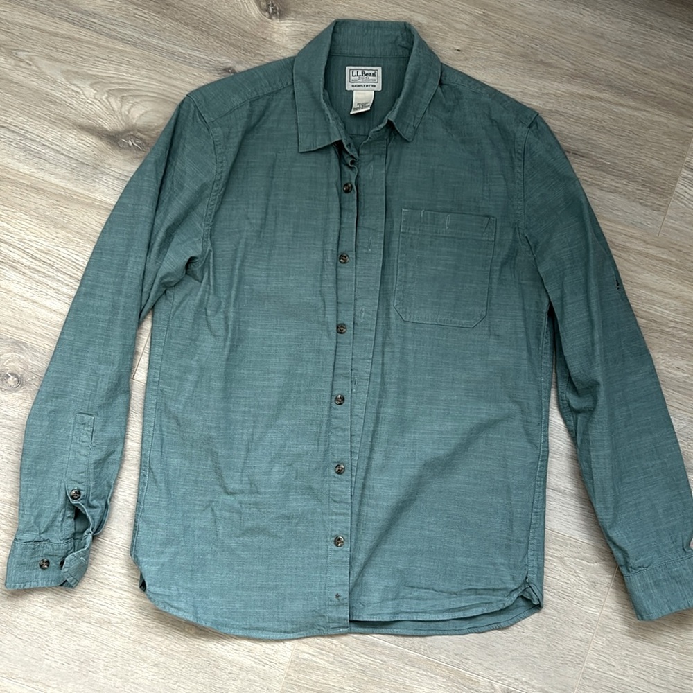LL Bean Button Up